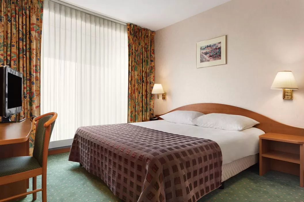 Cazare 2020 Bucuresti Hotel Ramada Parc****