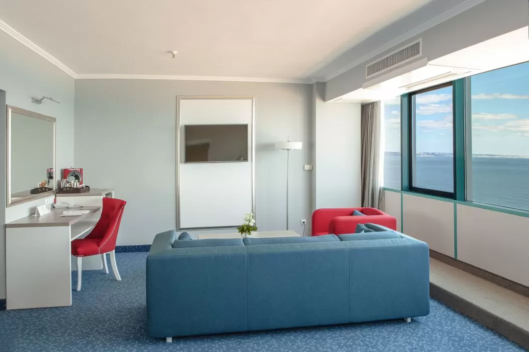 Revelion 2025 Nisipurile de Aur Hotel International Casino Tower Suites