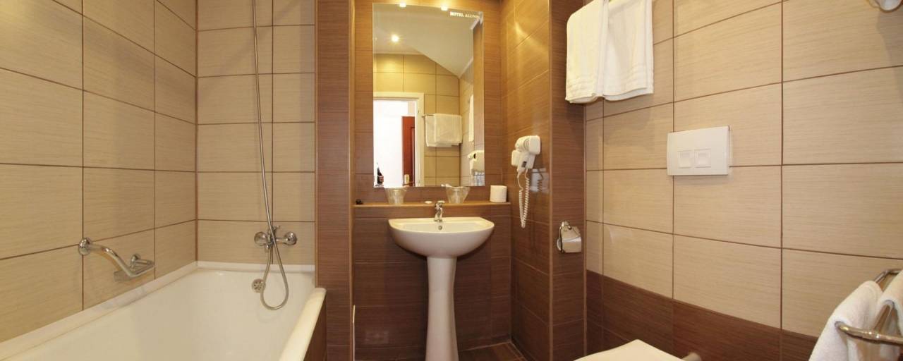 Tratament Balnear Ginecologic 2024 Sovata Hotel Alunis***