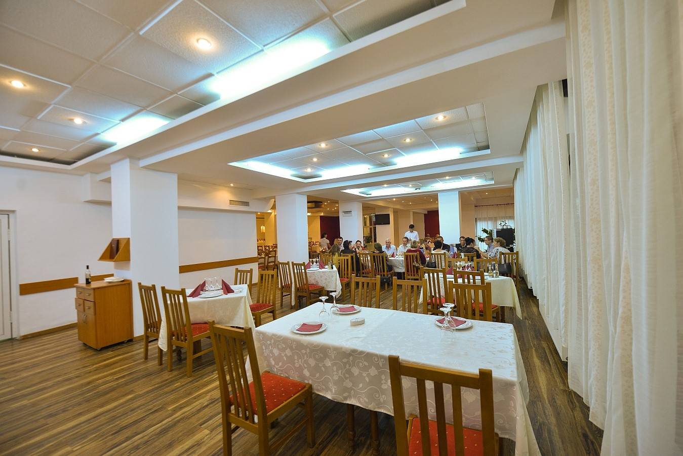 Cazare 2022 Curtea de Arges Hotel Posada****