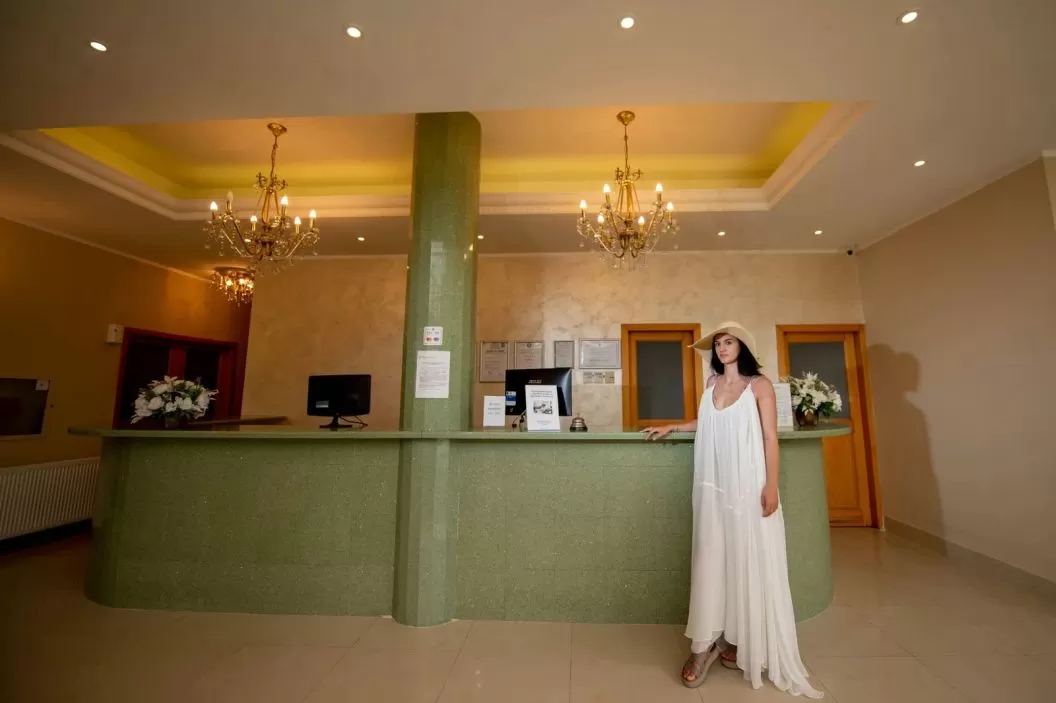 Litoral 2024 Mamaia Hotel Queen Vera