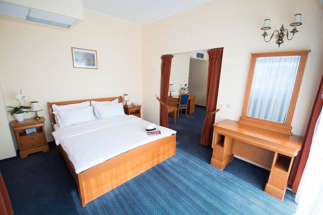 Cazare Bucuresti Hotel Class****