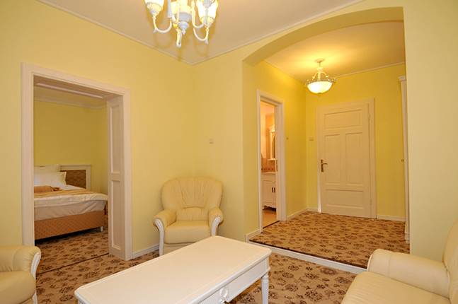Sarbatori de Pasti 2025 Sinaia Complex La Tunuri & Vila Economat****