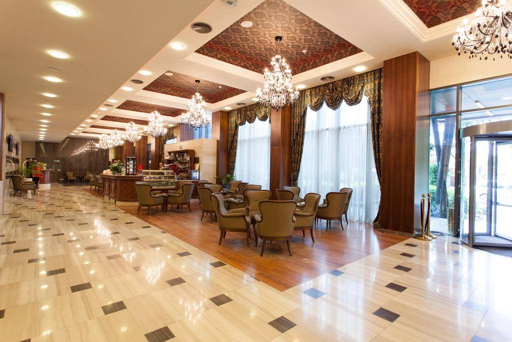 Cazare 2021 Bistrita – Hotel Metropolis*****