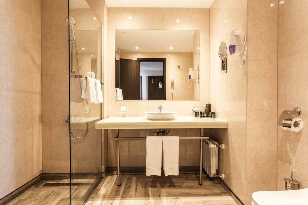 Vacanta schi 2020-2021 Pamporovo Hotel Orlovets*****