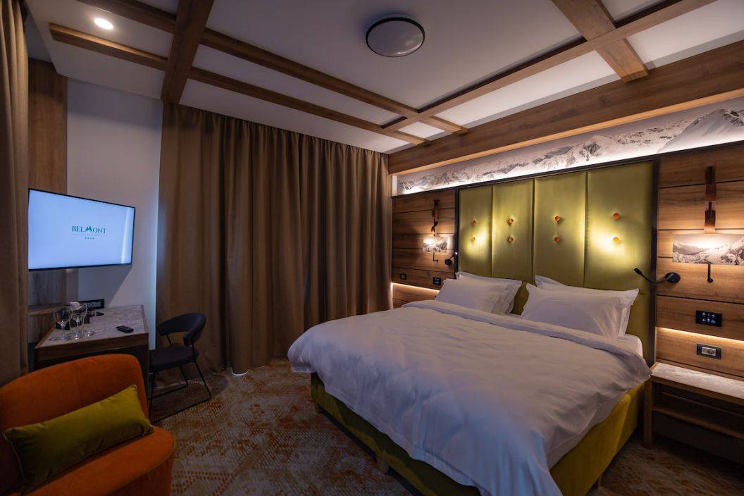 Vacanta in Parcul Natural Bucegi Padina Hotel Belmont****