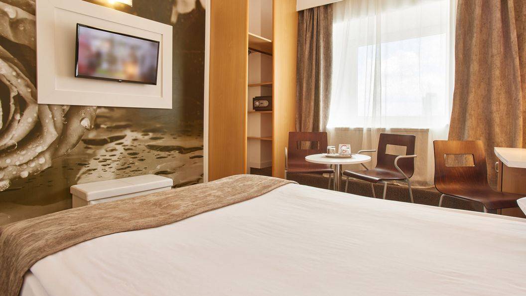 Cazare 2023 Bucuresti Hotel MyContinental*** 