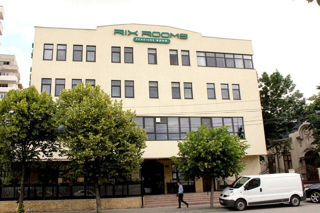 Cazare Focsani Pensiunea Rix Rooms****