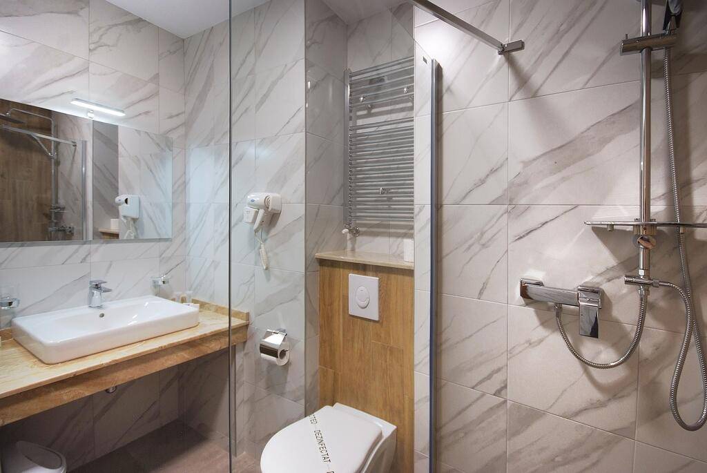 Vacanta Balneo SPA 2023 Slanic Moldova Hotel Dobru***
