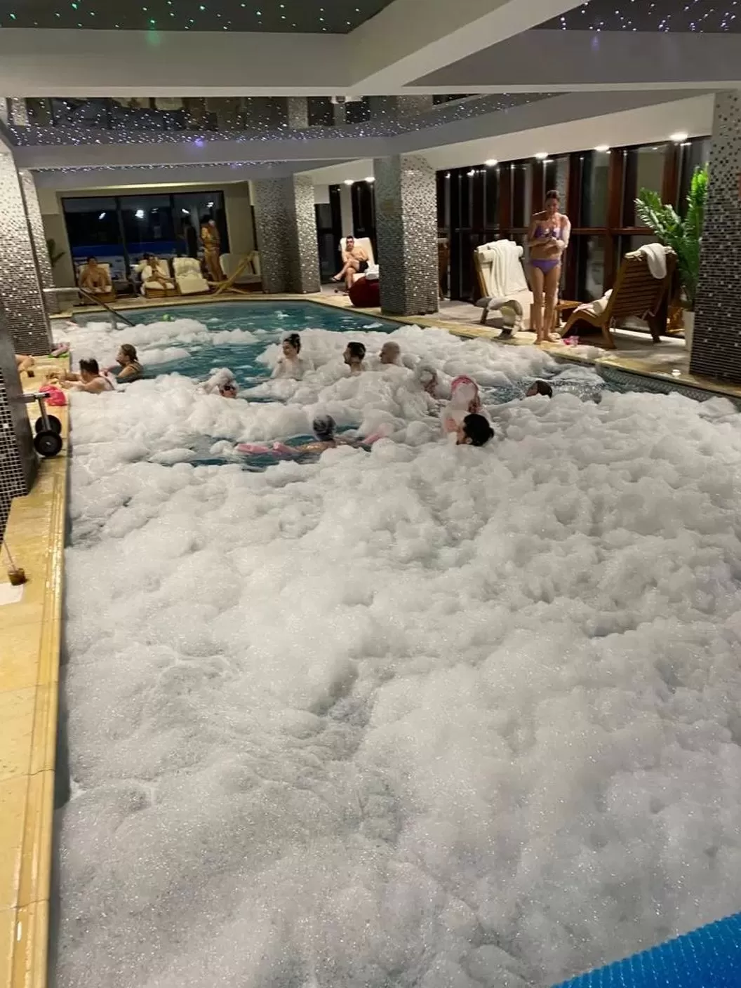Craciun magic 2023 Azuga Hotel Carpat Inn****