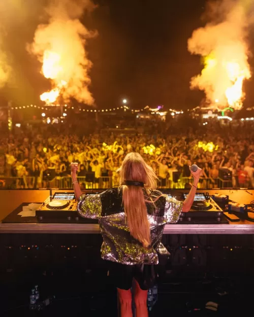 Oferta Speciala Waves Festival 2025 Baile Felix Hotel Poienita