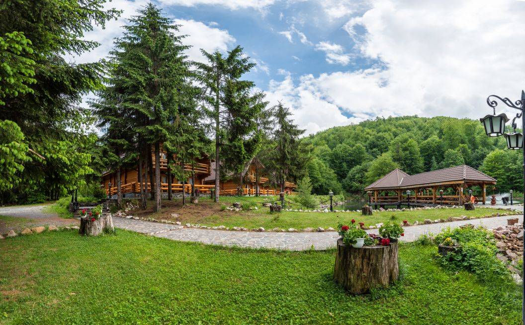 Sejur Munte Maramures 2023 Baia Sprie Complex Turistic SUIOR COTA 1000