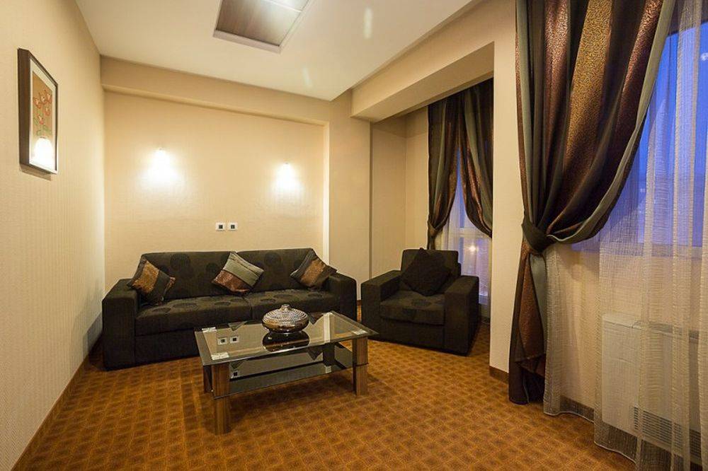 Cazare 2023 Bucuresti Hotel Inter Business****
