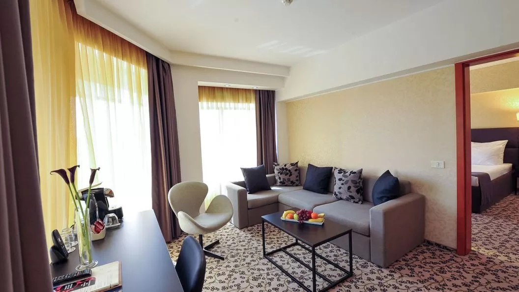 Cazare 2023 Bucuresti Hotel Crystal Palace****