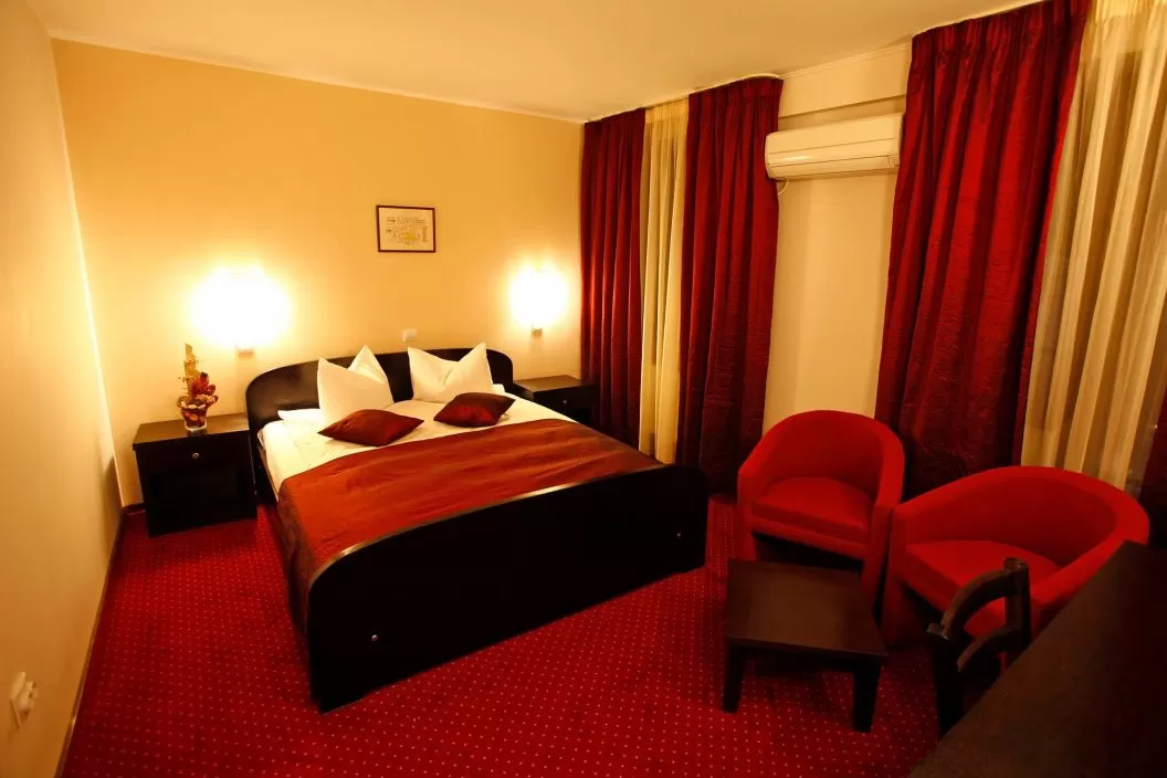 Cazare 2022 Pitesti Hotel Arges***