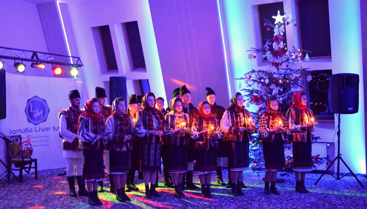 Sarbatori de Craciun 2024 Bucovina Frasin Complex Turistic Lidana