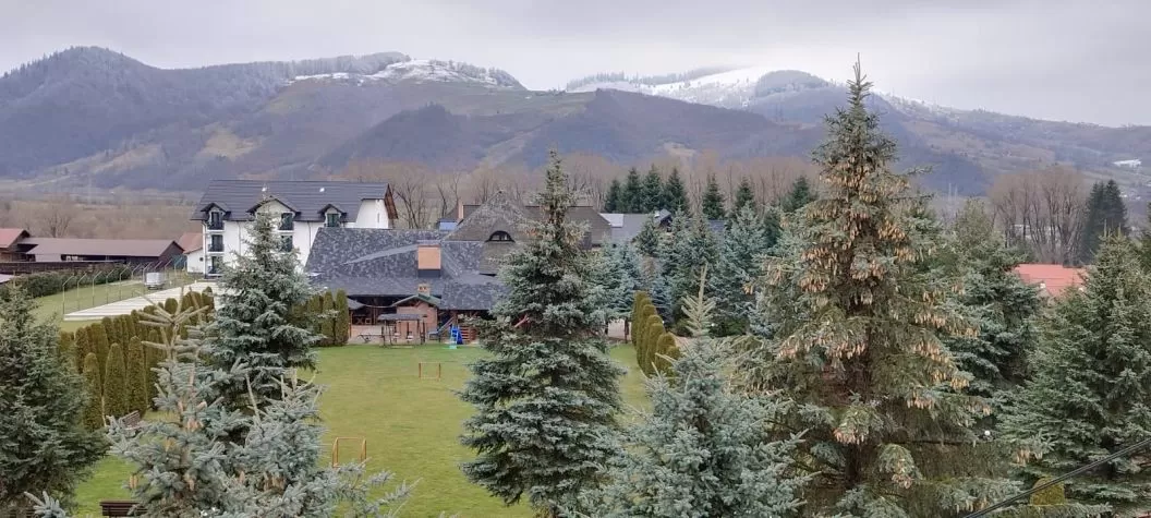 Sarbatori de Craciun 2025 Bucovina Voronet Complex Turistic Casa Elena