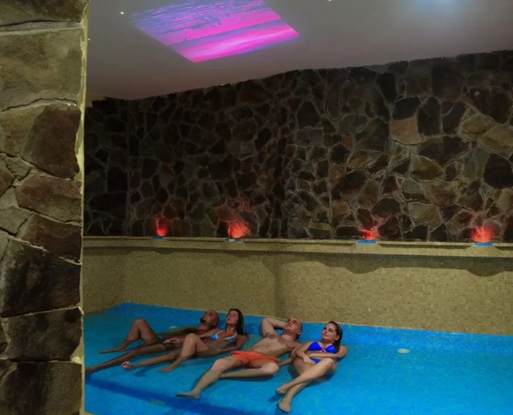 Sejur relaxare 2023 Aqualand Paradisul Acvatic Brasov Hotel Alinalex***
