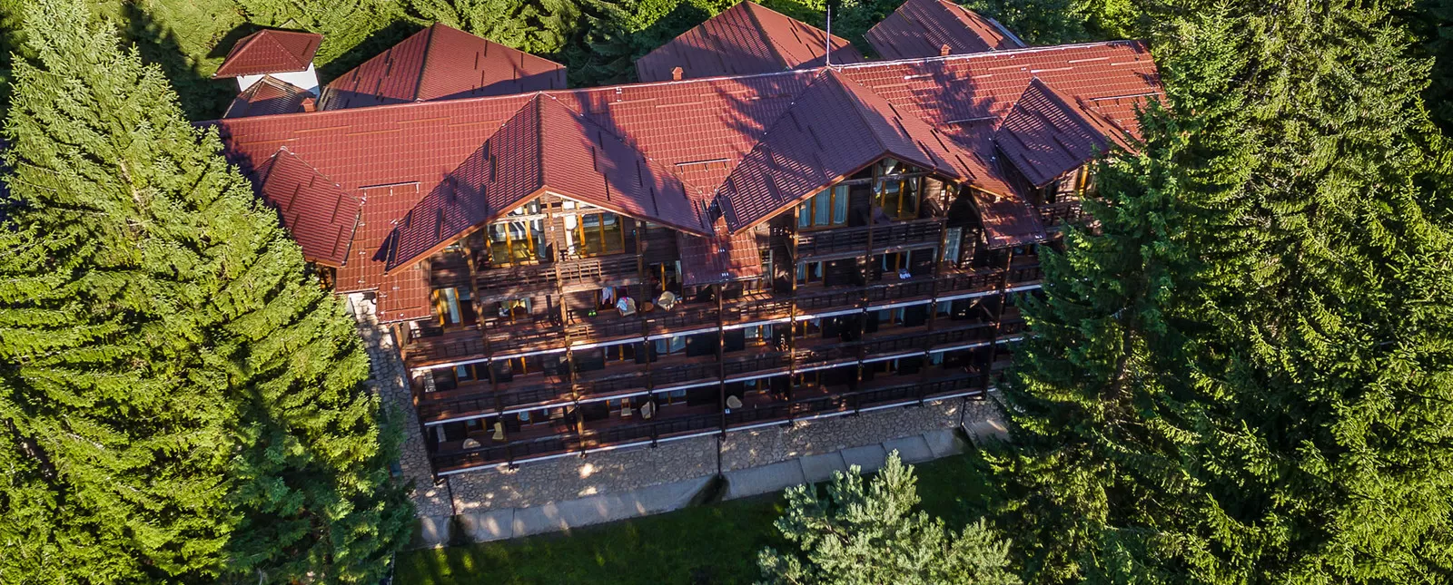 Sarbatori de Pasti 2025 Poiana Brasov Hotel Bradul****