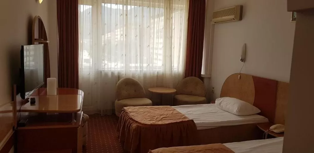 Cazare 2023 Piatra Neamt Grand Hotel Ceahlau