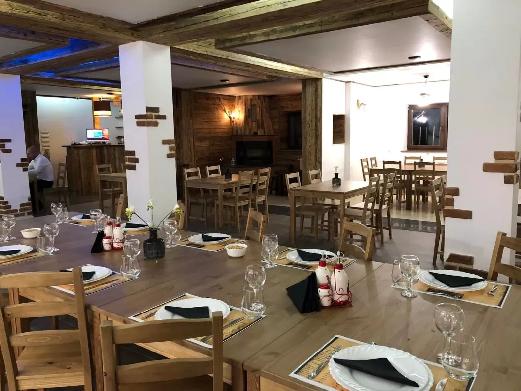 Sarbatori de Pasti 2026 in mijlocul naturii Fundata Sirnea Domeniul Valea Lupilor