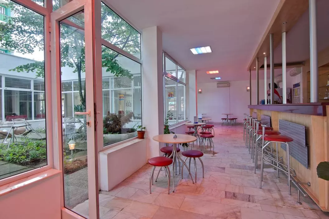 Litoral 2022 Saturn Hotel Balada***