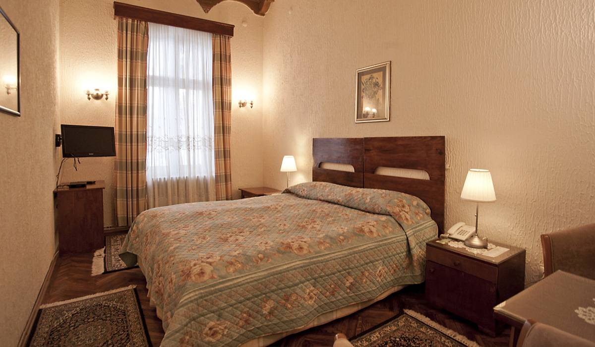 Sejur odihna 2022 Sinaia Vila Camelia