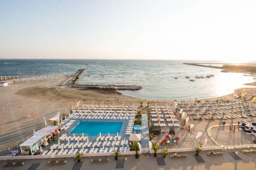 Litoral 2025 Mamaia Hotel Malibu