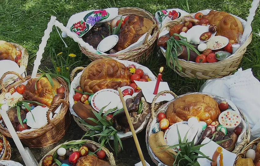 Sarbatori de Pasti in Maramures - Ocna Sugatag Pensiunea Popasul din Deal***