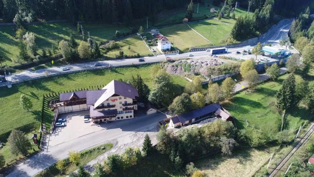 Sarbatori de Pasti 2025 Bucovina Sadova Pensiunea Vranis