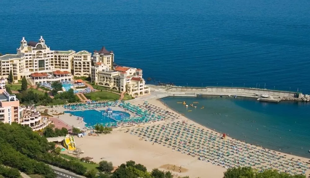Sarbatori de Pasti si 1 Mai 2024 Duni Hotel Marina Royal Palace*****