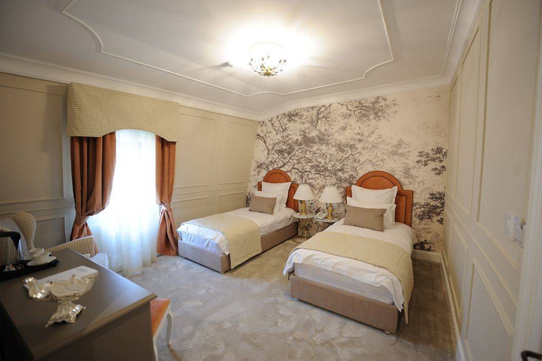 Cazare 2022 Craiova Hotel Splendid 1900****