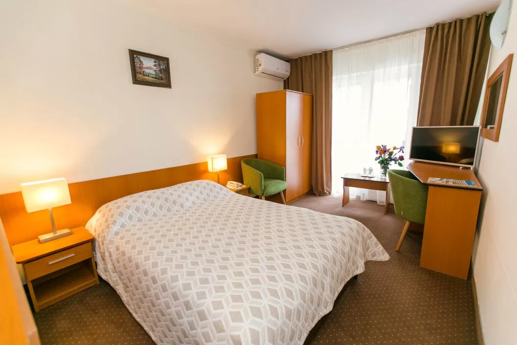 Tratament Balnear pentru Seniori 2025 Baile Felix Hotel Poienita