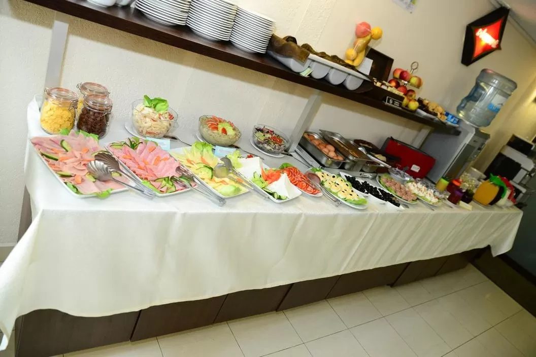 Cazare 2020 Bucuresti Hotel Razvan***