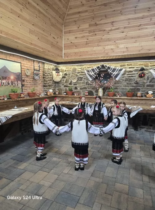 1 Decembrie 2025 Bucovina Voronet Complex Turistic Casa Elena