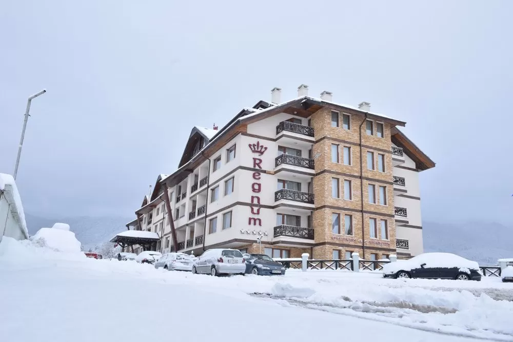 Vacanta schi 2022-2023 in Bansko Apart Hotel Regnum Bansko***** 