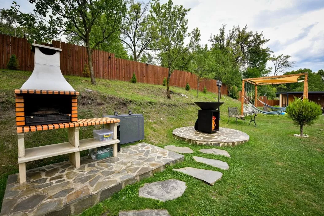 Vacanta pe Valea Doftanei Pensiunea Queen Doftana