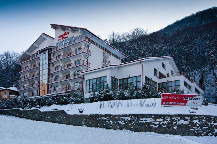 Craciunul 2022 la Munte SPA Calimanesti Caciulata Hotel Orizont Cozia