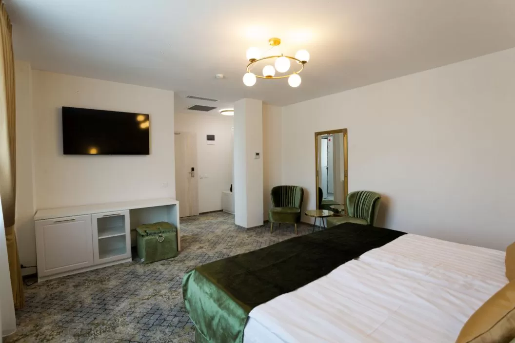 Revelion 2026 Bucovina Gura Humorului Hotel Sentir