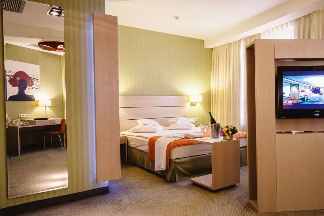 Revelion 2025 Sibiu Golden Tulip Ana Tower