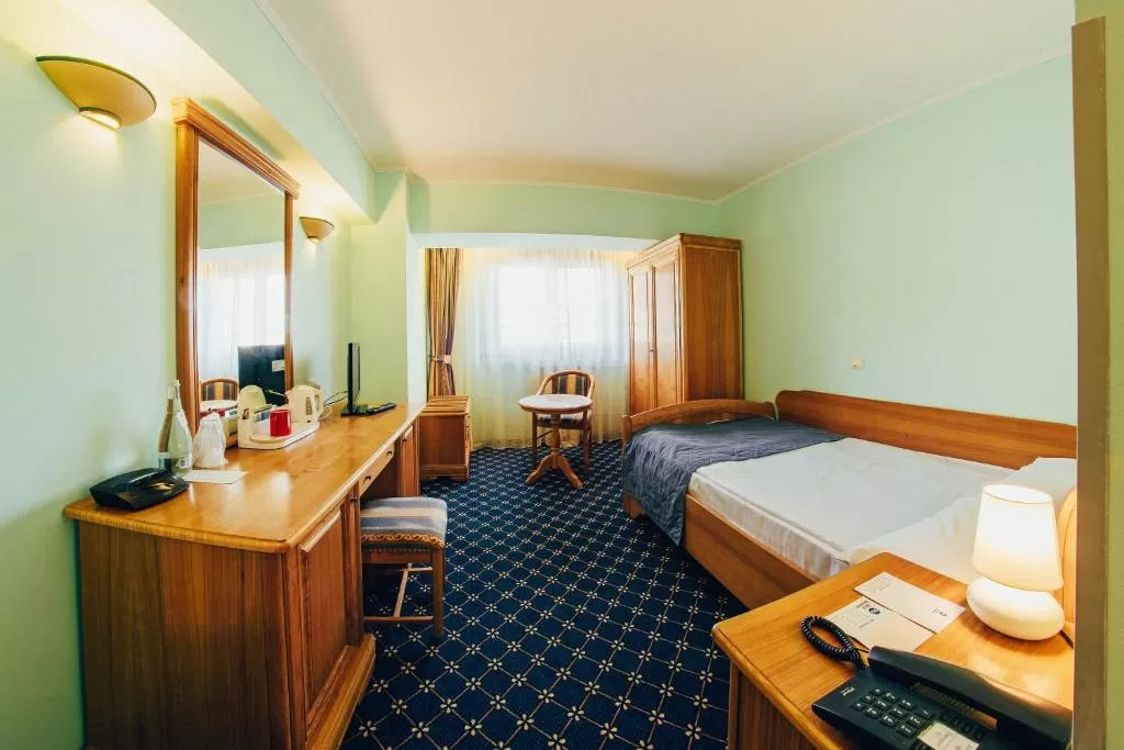 Sarbatori de Pasti 2025 Bucovina Gura Humorului Best Western Bucovina