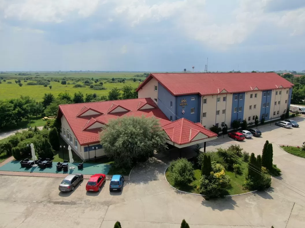 Cazare 2021 Bors Hotel Iris***