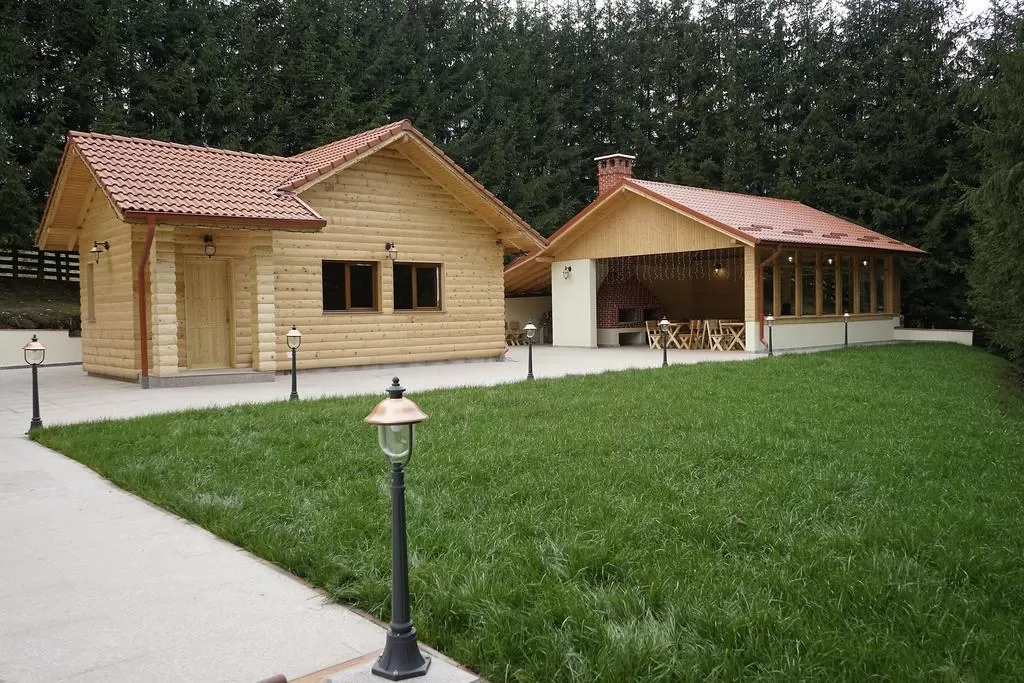 Sarbatori de Pasti 2020 in Nucsoara – Pensiunea Floare de Colt*****