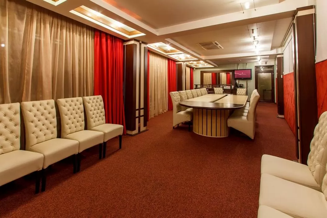 Cazare 2023 Targu Jiu Hotel Anna***