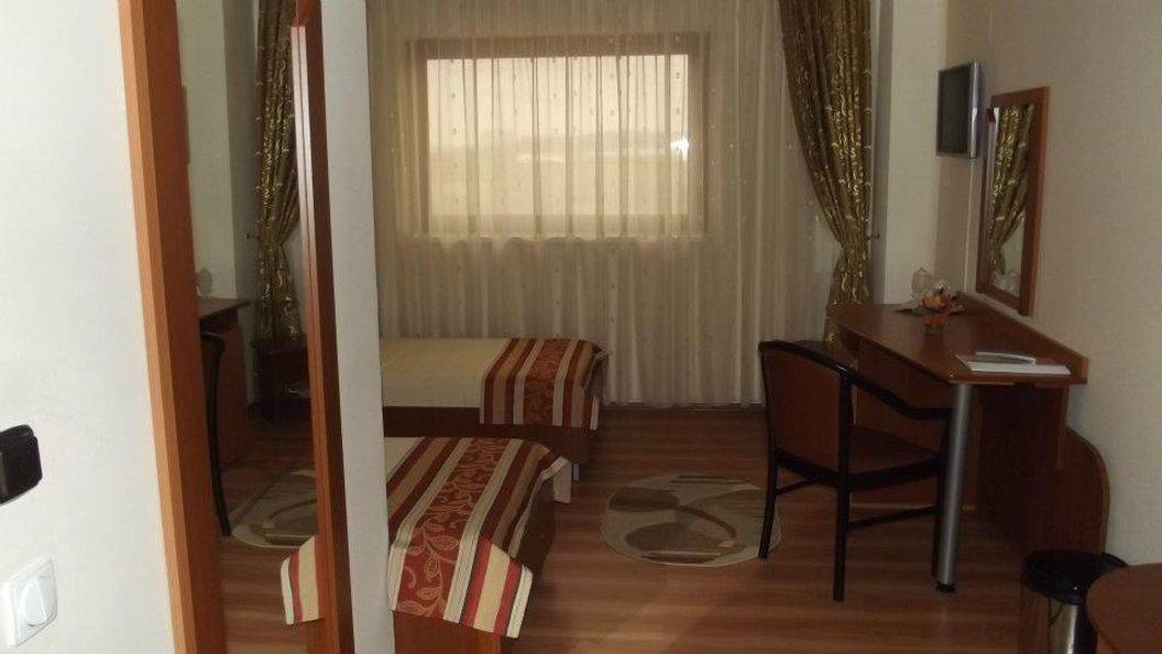 Cazare 2021 Oradea Hotel Transit***