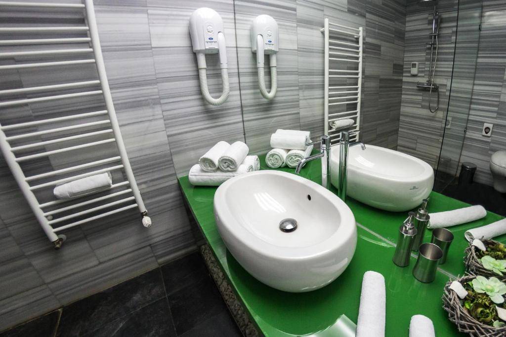 Sejur Relaxare Valea Doftanei Sat Tesila Complex ATRA