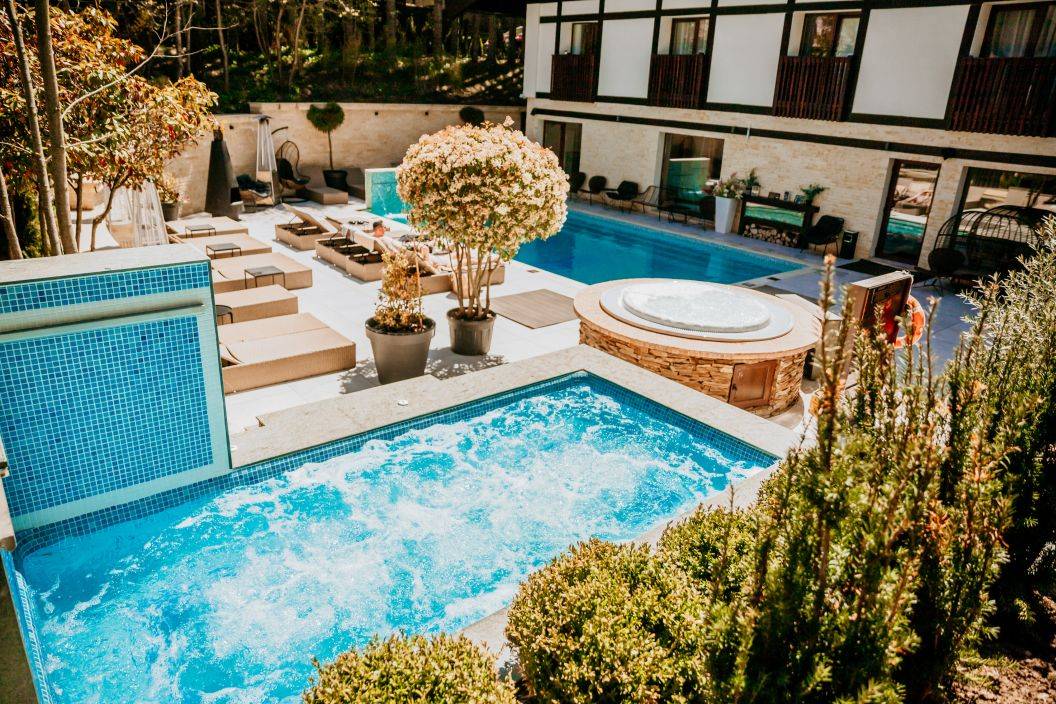 Sejur la Munte 2024 Predeal Hotel Elexus****
