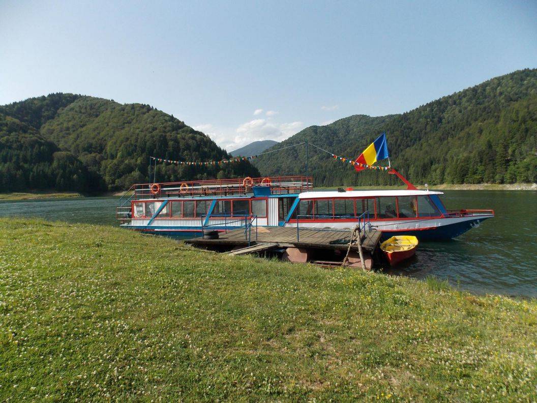 Sarbatori de Pasti 2025 Transfagarasan Complex turistic Cabana Cumpana**