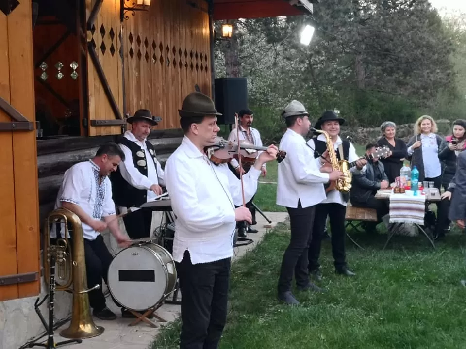 Sarbatori de Pasti 2025 Bucovina Gura Humorului Best Western Bucovina