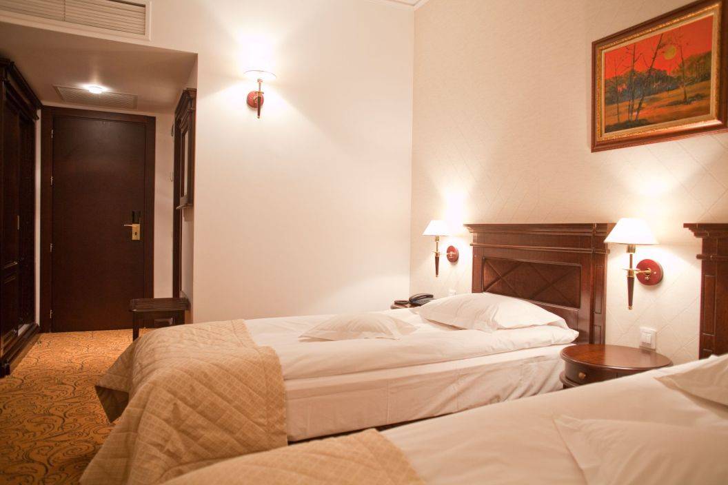 Cazare 2023 Iasi Hotel Bellaria****